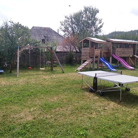 La Livada Villa Valea Danului ภายนอก รูปภาพ