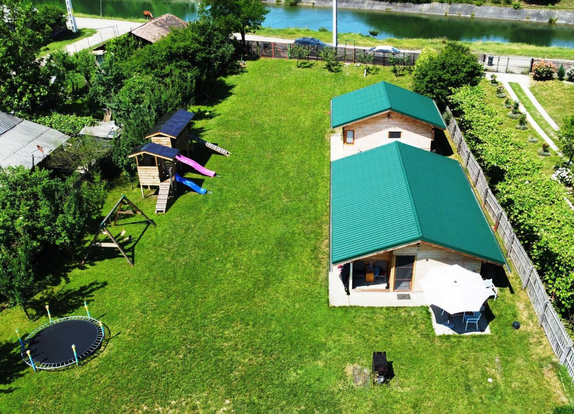 La Livada Villa Valea Danului ภายนอก รูปภาพ